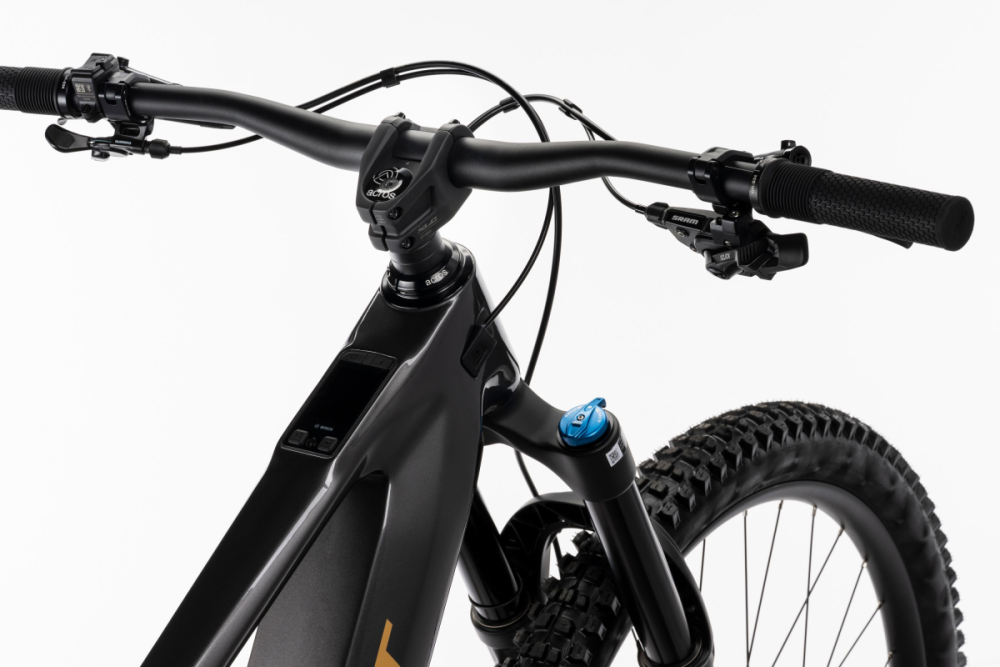 GHOST E-RIOT CF Pro